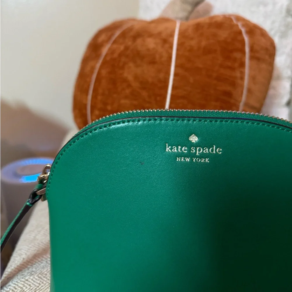 green kate spade crossbody bag 💚 - Picture 4 of 6